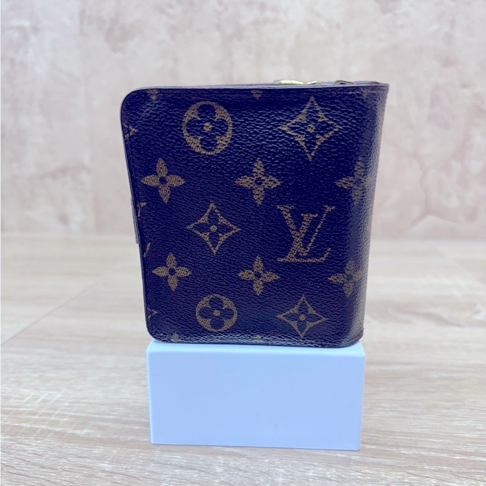 Louis SOLD ❤️Vuitton,❤️Compact zippered Brown Monogram Wallet
With COA , BOX - Picture 3 of 15